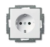 Розетка ABB Basic55 Schuko с/з 16A 250V со шторками безвинтовой зажим альпийский белый 2CKA002013A52